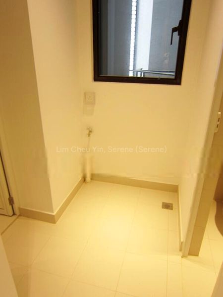 4 Bed Condo for Rent in  The Crest - Image 11