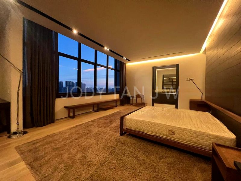 6 Bed Condo for Sale in  Beverly Hill - Image 12