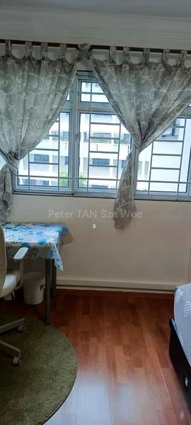 Common Room (HDB) for Rent in  532 Hougang Avenue 6 - Image 5