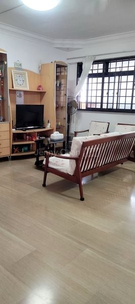 Common Room (4A) HDB for Rent in  109 Whampoa Road - Image 2