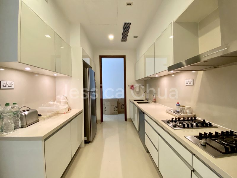 4+1 Bed Condo for Rent in  Sage - Image 8