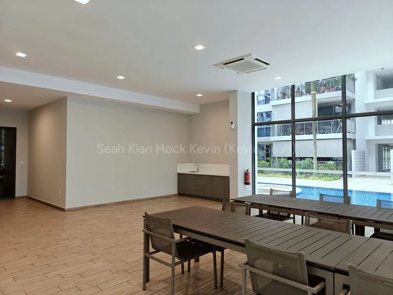 5 Bed Executive Condo for Sale in  Skypark Residences - Image 29