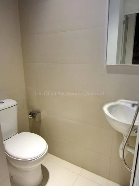 4 Bed Condo for Rent in  The Crest - Image 14