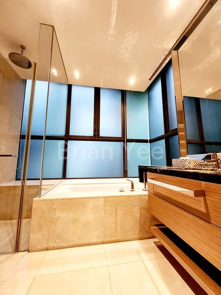 3 Bed Condo for Sale in  One Balmoral - Image 4