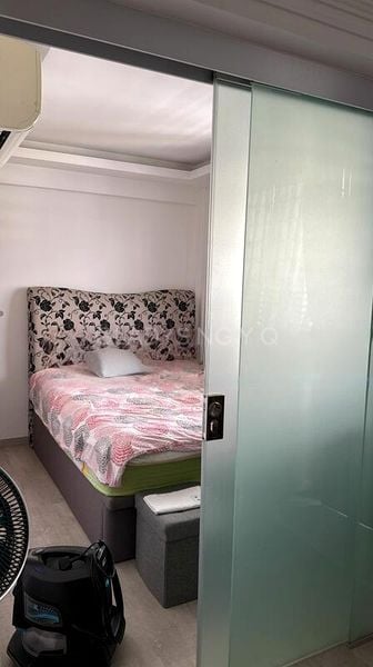 Room (HDB) for Rent in  83 Commonwealth Close - Image 6