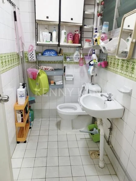 Common Room (HDB) for Rent in  817 Jurong West Street 81 - Image 4
