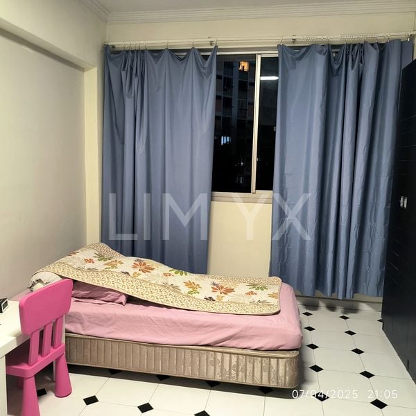 Common Room (HDB) for Rent in  820 Yishun Street 81 - Image 1