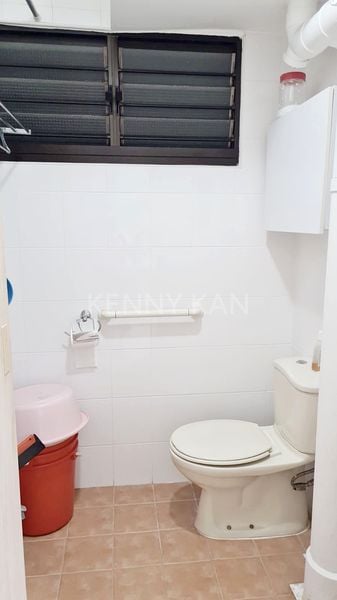 Common Room (HDB) for Rent in  345 Clementi Avenue 5 - Image 4