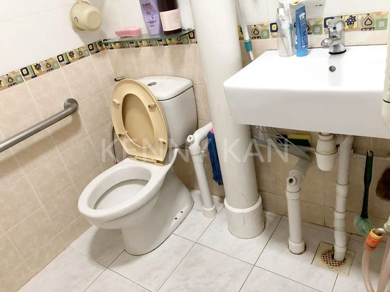 Common Room (HDB) for Rent in  34 Marsiling Drive - Image 8