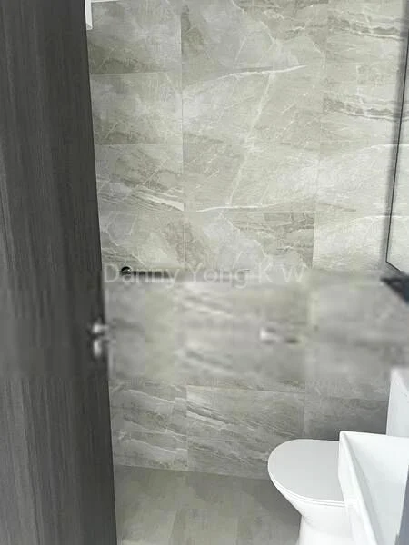 4 Bed Condo for Rent in  Riverfront Residences - Image 9