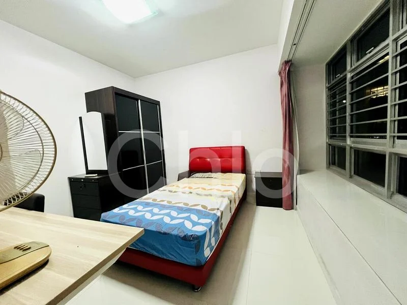 Common Room (HDB) for Rent in  61B Strathmore Avenue - Image 3