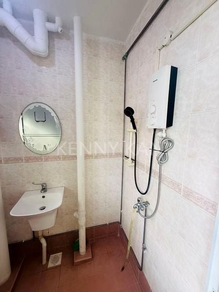 Common Room (HDB) for Rent in  806 Yishun Ring Road - Image 4