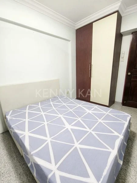 Common Room (HDB) for Rent in  588A Montreal Drive - Image 1