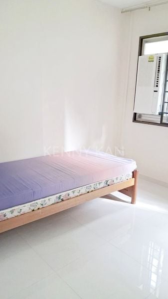 Common Room (HDB) for Rent in  540 Hougang Avenue 8 - Image 1