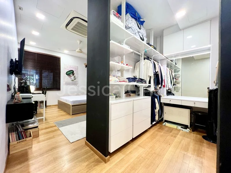 4+1 Bed Condo for Sale in  The Arcadia - Image 14