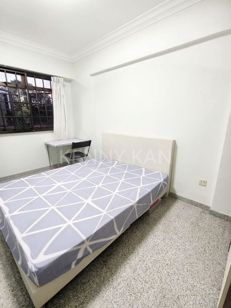 Common Room (HDB) for Rent in  588A Montreal Drive - Image 2