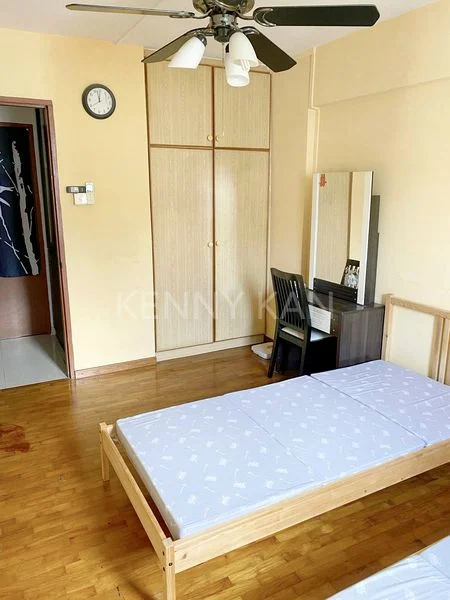 Common Room (HDB) for Rent in  324 Ang Mo Kio Avenue 3 - Image 2