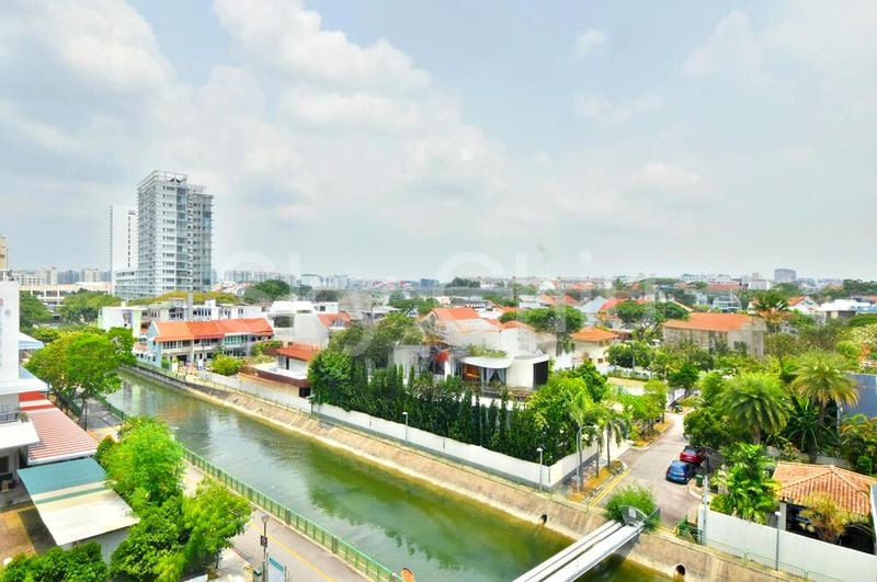 3 Bed Apartment (Condo) for Sale in  The Treeline - Image 6