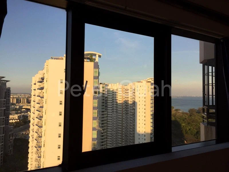 Common Room (Condo) for Rent in  Bayshore Park - Image 3