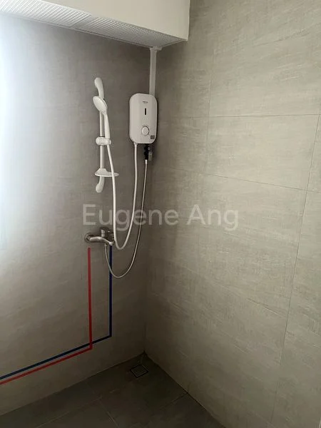 Master Room (HDB) for Rent in  246B Ang Mo Kio Street 21 - Image 4