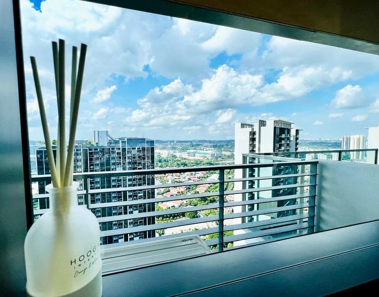 1+1 Bed Apartment (Condo) for Rent in  Twin VEW - Image 2