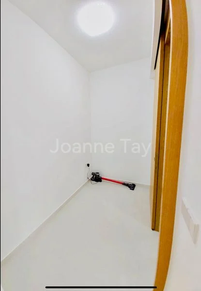 1+1 Bed Apartment (Condo) for Rent in  Twin VEW - Image 9