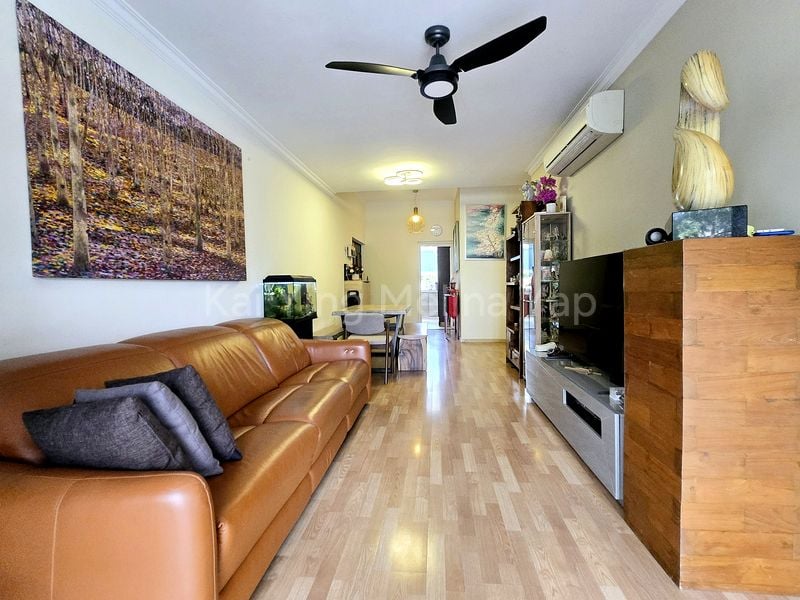 2 Bed Condo for Sale in  Coronation Grove - Image 2