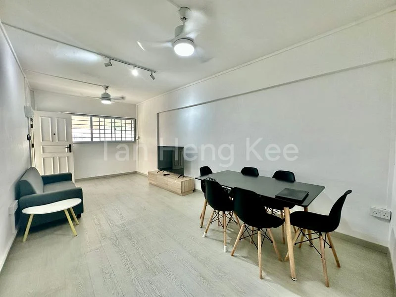4 Room (4A) HDB for Sale in  58 Chai Chee Drive - Image 1