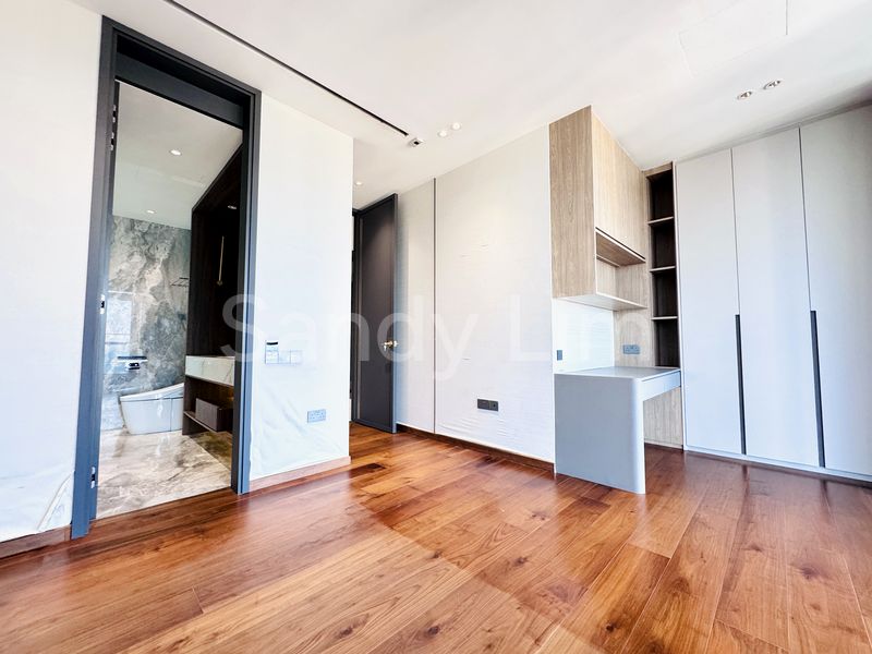 6 Bed Condo for Sale in  South Beach Residences - Image 22