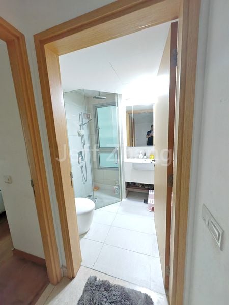 Common Room (Condo) for Rent in  Eight Riversuites - Image 4