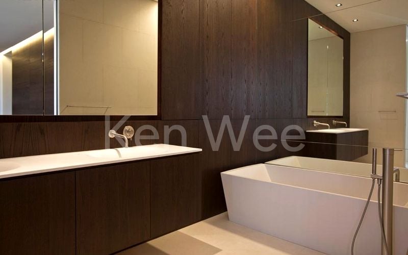 5 Bed Condo for Rent in  Beverly Hill - Image 6