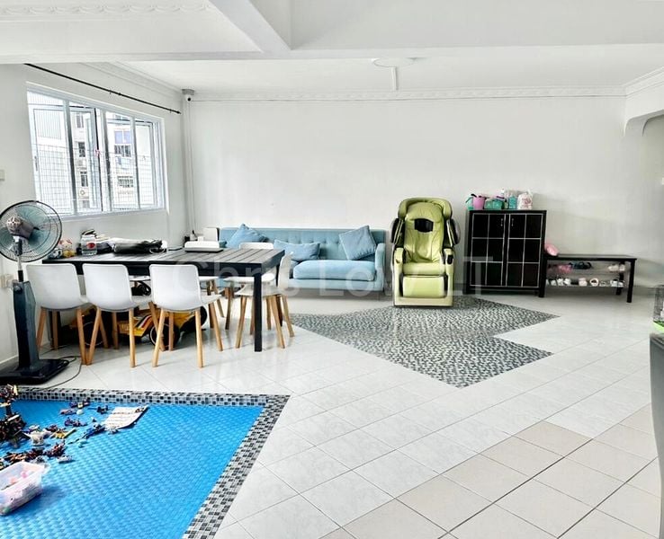 5 Room (5I) HDB for Sale in  128 Bishan Street 12 - Image 2