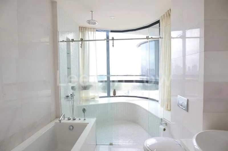 4 Bed Condo for Sale in  Skyline 360 @ Saint Thomas Walk - Image 1