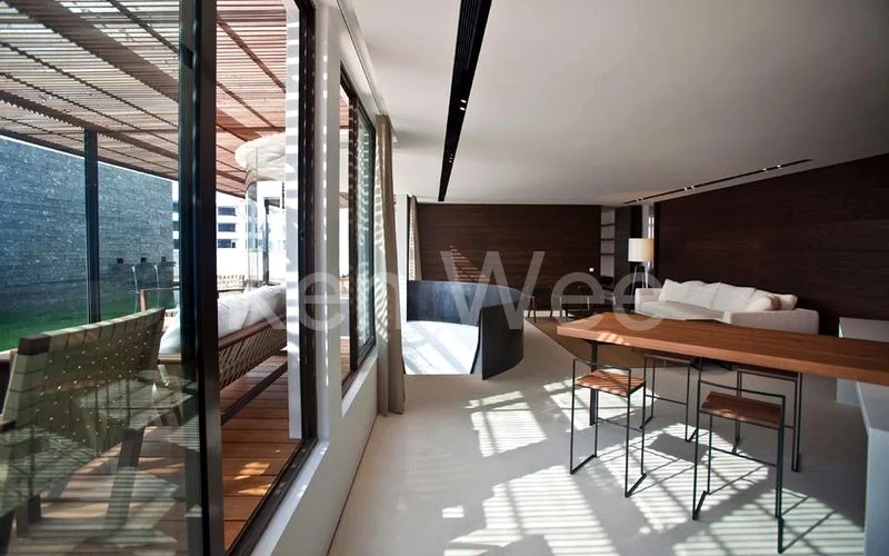 5 Bed Condo for Rent in  Beverly Hill - Image 9