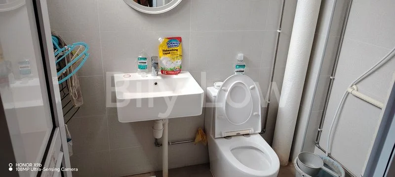 Common Room (HDB) for Rent in  154 Bishan Street 13 - Image 4
