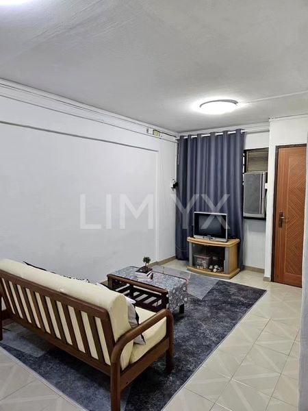 3 Room (3NG) HDB for Sale in  138 Bukit Batok West Avenue 6 - Image 1