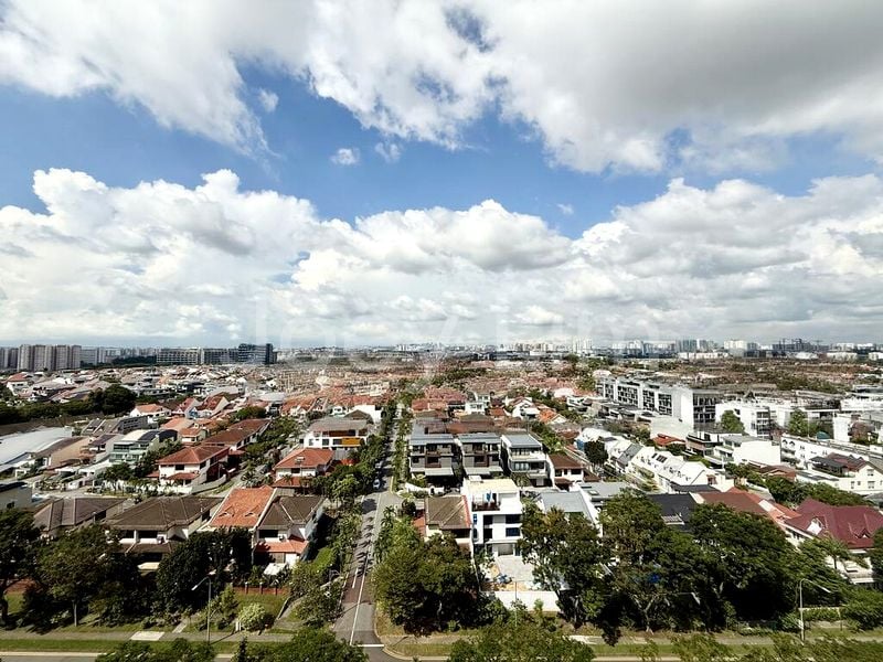 3 Bed Executive Condo for Rent in  The Topiary - Image 12