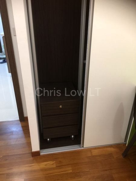 2 Bed Apartment (Condo) for Sale in  Kensington Square - Image 7