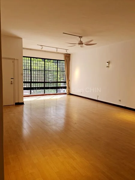 2+1 Bed Apartment (Condo) for Rent in  Warner Court - Image 1