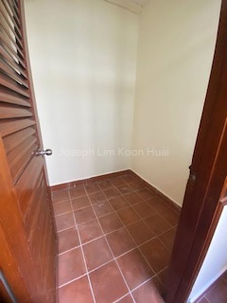 2+1 Bed Condo for Rent in  90 Holland Road - Image 4