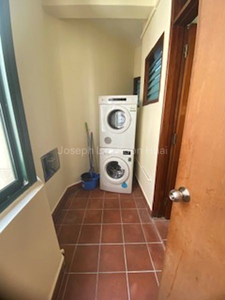 2+1 Bed Condo for Rent in  90 Holland Road - Image 3
