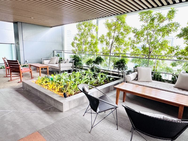 6 Bed Condo for Sale in  South Beach Residences - Image 29