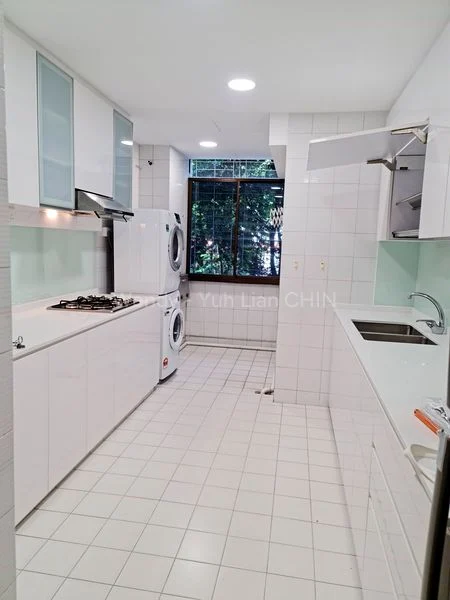 2+1 Bed Apartment (Condo) for Rent in  Warner Court - Image 4