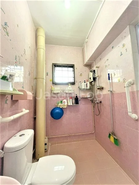 Common Room (HDB) for Rent in  331 Sembawang Close - Image 7