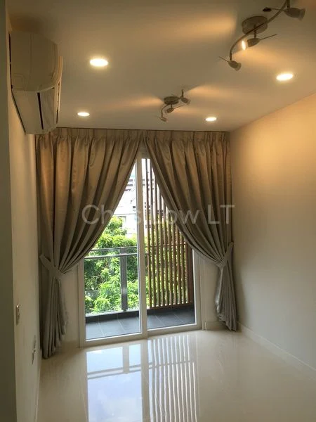 2 Bed Apartment (Condo) for Sale in  Kensington Square - Image 2
