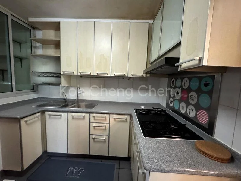 3 Bed Condo for Rent in  Park Green - Image 5