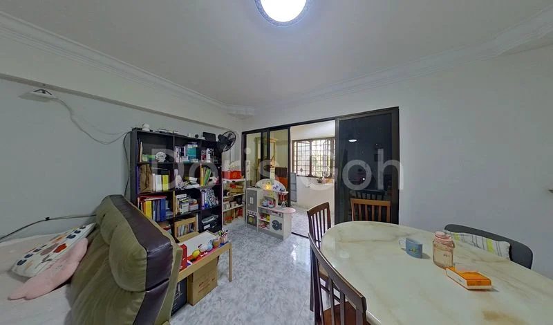 5 Room (5I) HDB for Sale in  313 Sembawang Drive - Image 2