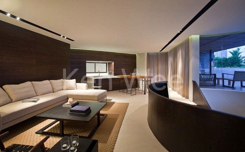 5 Bed Condo for Rent in  Beverly Hill - Image 8