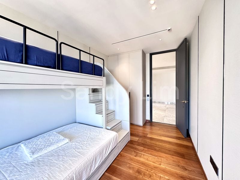 6 Bed Condo for Sale in  South Beach Residences - Image 12