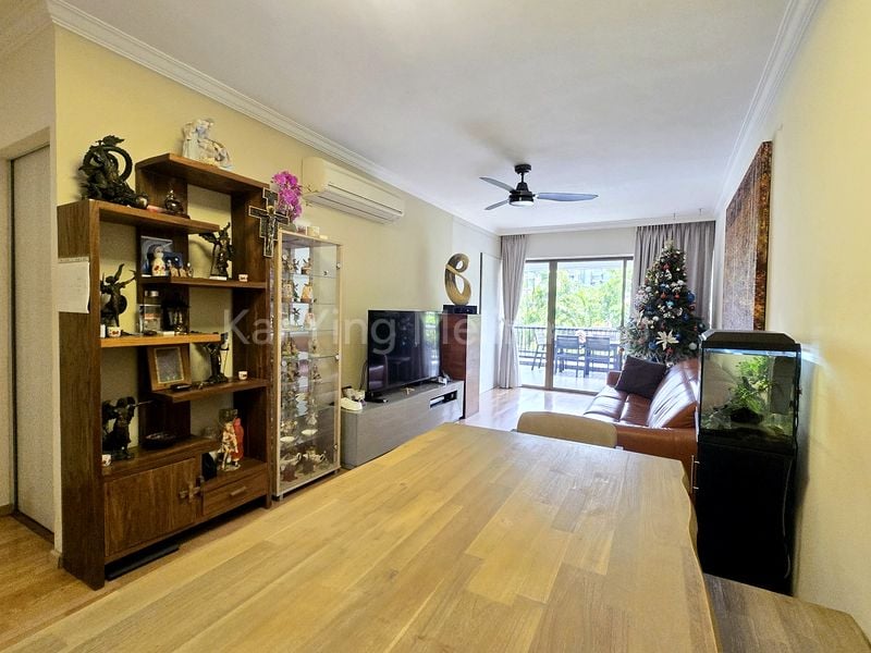 2 Bed Condo for Sale in  Coronation Grove - Image 7